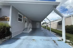 758 Royal Palm Cir, Largo, FL 33778 - Photo 3