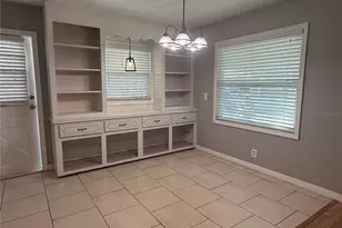 758 Royal Palm Cir, Largo, FL 33778 - Photo 7