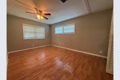 758 Royal Palm Circle, Largo, FL 33778 - Photo 21