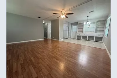 758 Royal Palm Circle, Largo, FL 33778 - Photo 5