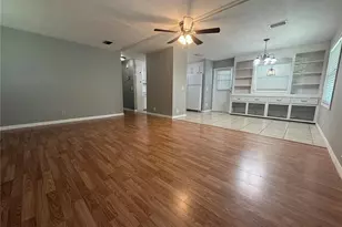 758 Royal Palm Cir, Largo, FL 33778 - Photo 5