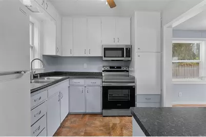 408 S 12th Street, Leesburg, FL 34748 - Photo 15