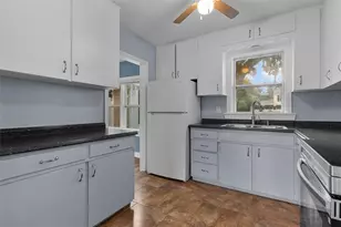 408 S 12th St, Leesburg, FL 34748 - Photo 13
