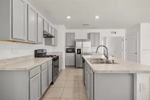 3658 Caspian St, Leesburg, FL 34748 - Photo 5
