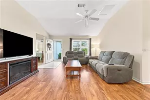 16838 SE 93rd Cuthbert Cir, The Villages, FL 32162 - Photo 7