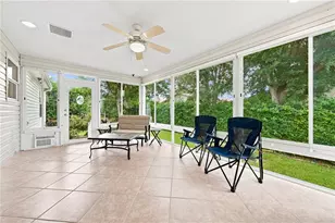 16838 SE 93rd Cuthbert Cir, The Villages, FL 32162 - Photo 13