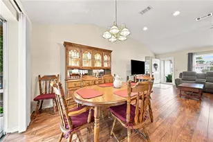 16838 SE 93rd Cuthbert Cir, The Villages, FL 32162 - Photo 9