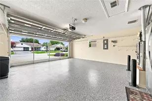 16838 SE 93rd Cuthbert Cir, The Villages, FL 32162 - Photo 29
