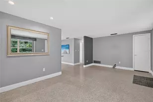 36345 Clear Lake Dr, Eustis, FL 32736 - Photo 15