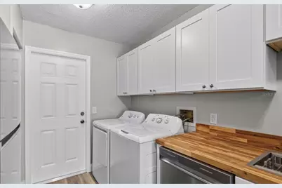 424 E Rosewood Lane #424, Tavares, FL 32778 - Photo 9