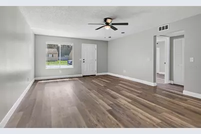 424 E Rosewood Lane #424, Tavares, FL 32778 - Photo 5