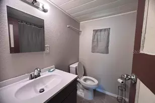 1215 Manor Dr, Leesburg, FL 34748 - Photo 17