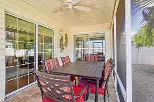 17760 SE 84th Peyton Ct, The Villages, FL 32162 - Photo 27