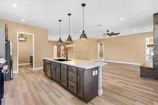 2540 NE 77th Rd, Wildwood, FL 34785 - Photo 11