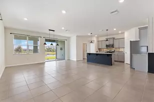 5043 Stokes Wy, Wildwood, FL 34785 - Photo 3