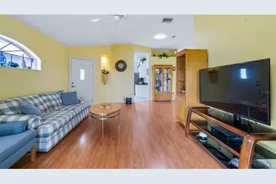 21709 King Richards Way, Leesburg, FL 34748 - Photo 15