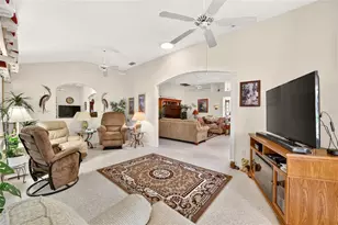 916 Ramos Dr, The Villages, FL 32159 - Photo 33
