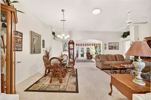 916 Ramos Dr, The Villages, FL 32159 - Photo 11