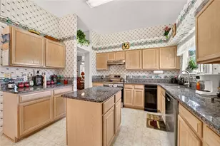 916 Ramos Dr, The Villages, FL 32159 - Photo 37