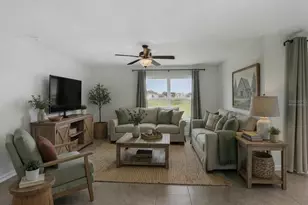 8510 Triumph Cir, Wildwood, FL 34785 - Photo 7