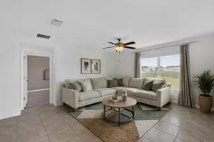 8510 Triumph Cir, Wildwood, FL 34785 - Photo 11