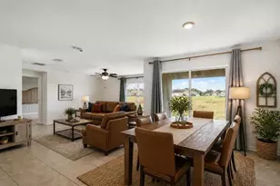 8510 Triumph Cir, Wildwood, FL 34785 - Photo 5