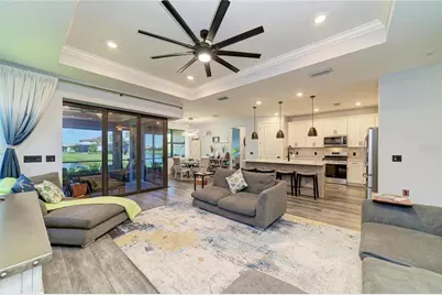 7683 Summerland Cove, Lakewood Ranch, FL 34202 - Photo 5