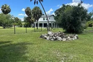 1409 Lavilla Rd, Punta Gorda, FL 33950 - Photo 5