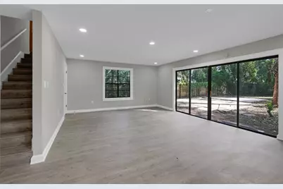19 E Morningview Drive, Eustis, FL 32726 - Photo 11