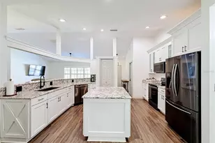 2961 Westgate Dr, Eustis, FL 32726 - Photo 13