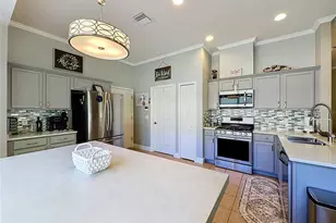 189 Balmy Coast Rd, Groveland, FL 34736 - Photo 15