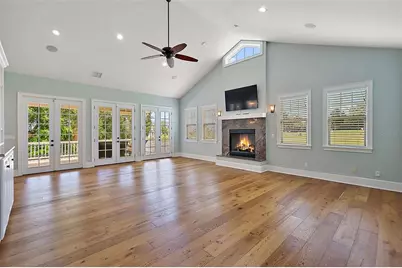 580 W 10th Avenue, Mount Dora, FL 32757 - Photo 15
