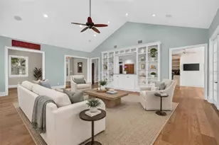 580 W 10th Ave, Mount Dora, FL 32757 - Photo 13
