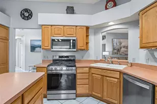 2595 Caribe Dr, The Villages, FL 32162 - Photo 25