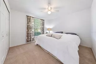1827 Lake Villa Dr, Tavares, FL 32778 - Photo 21