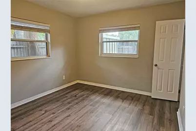 4042 Dartmouth Avenue N, Saint Petersburg, FL 33713 - Photo 7