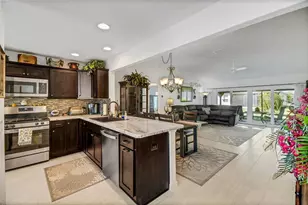 939 Ebling Loop, The Villages, FL 32163 - Photo 9