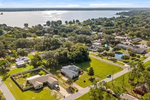 202 N Dixie Dr, Howey in the Hills, FL 34737 - Photo 33
