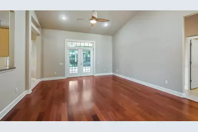 202 N Dixie Drive, Howey in the Hills, FL 34737 - Photo 9