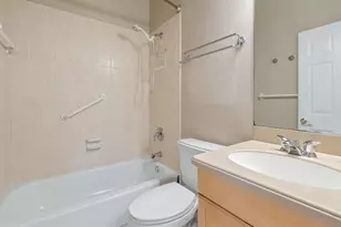 202 N Dixie Dr, Howey in the Hills, FL 34737 - Photo 25