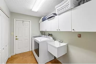 22301 Coronado Somerset Drive, Sorrento, FL 32776 - Photo 33