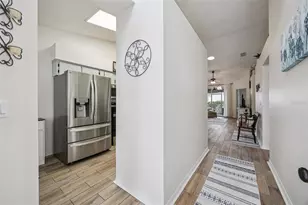 26032 Newcombe Cir, Leesburg, FL 34748 - Photo 13