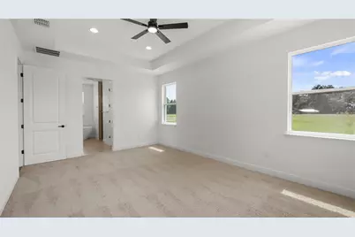 10720 Philips Landing Court, Webster, FL 33597 - Photo 13