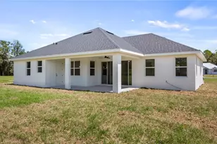 10720 Philips Landing Ct, Webster, FL 33597 - Photo 27