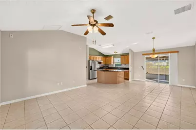 7169 SE 172nd Hazelwood Loop, The Villages, FL 32162 - Photo 3