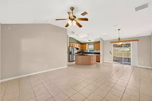7169 SE 172nd Hazelwood Loop, The Villages, FL 32162 - Photo 3
