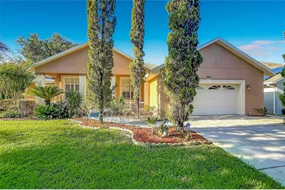 9833 Spring Lake Drive, Clermont, FL 34711 - Photo 1