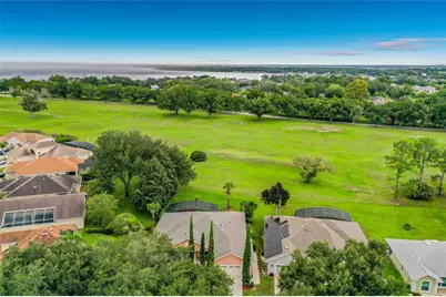 9833 Spring Lake Drive, Clermont, FL 34711 - Photo 5