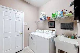 9833 Spring Lake Dr, Clermont, FL 34711 - Photo 97
