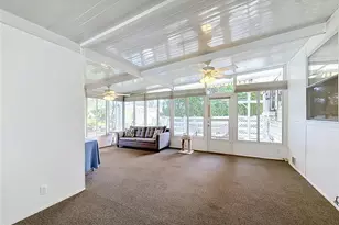 658 Rainbow Blvd, Lady Lake, FL 32159 - Photo 43